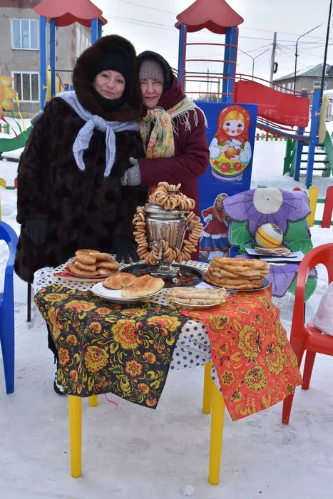 Угощение на столе, ждем гостей