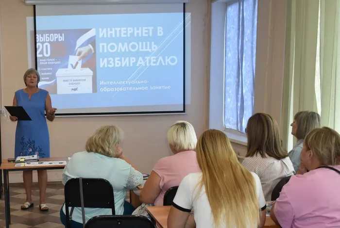 интеллектуально-образовательное занятие «Интернет в помощь избирателю» с выходом в Глобальную сеть Интернет.