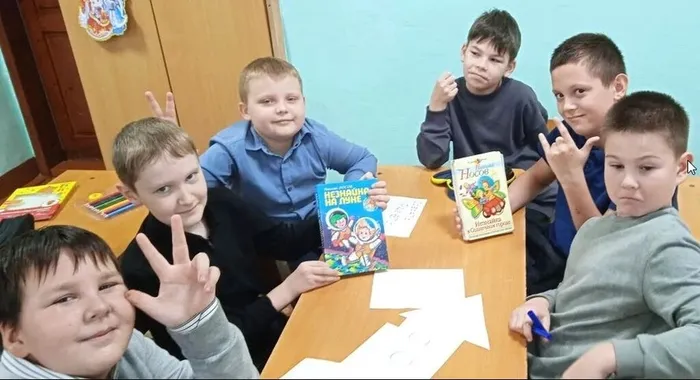 игра Собрать ракету и ответить на вопросы