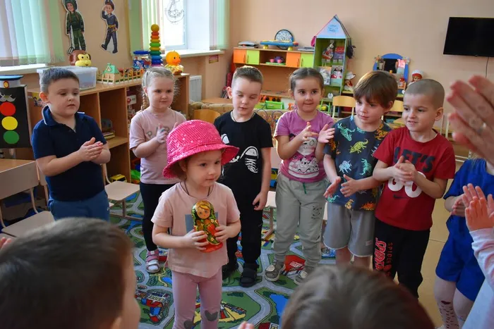 игра Красный колпачёк