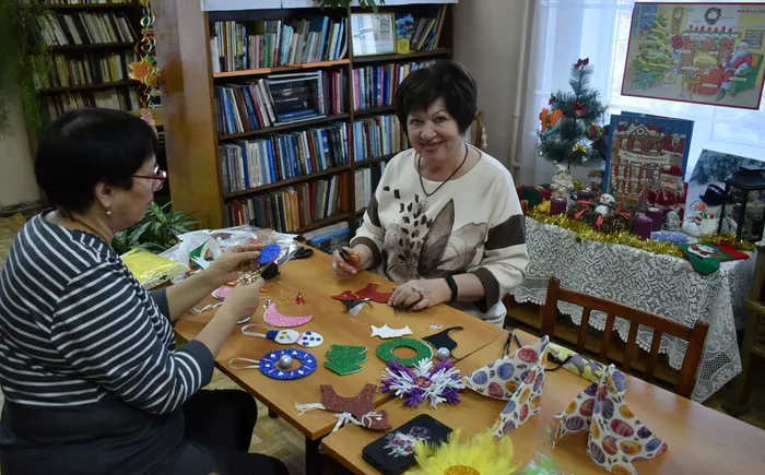 Новогодние игрушки