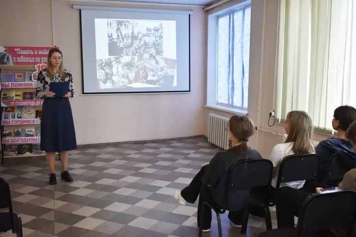 литературно‑кинематографический час под названием «И в День Победы, нежный и туманный»